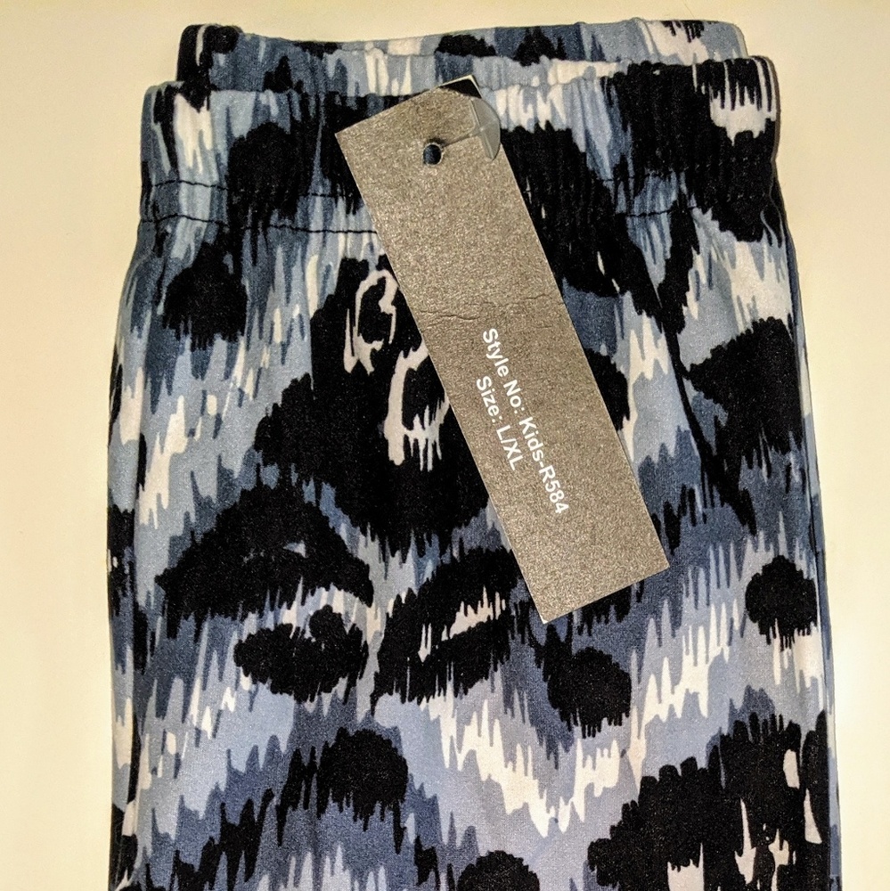 NWT Buskins Leggings Kids